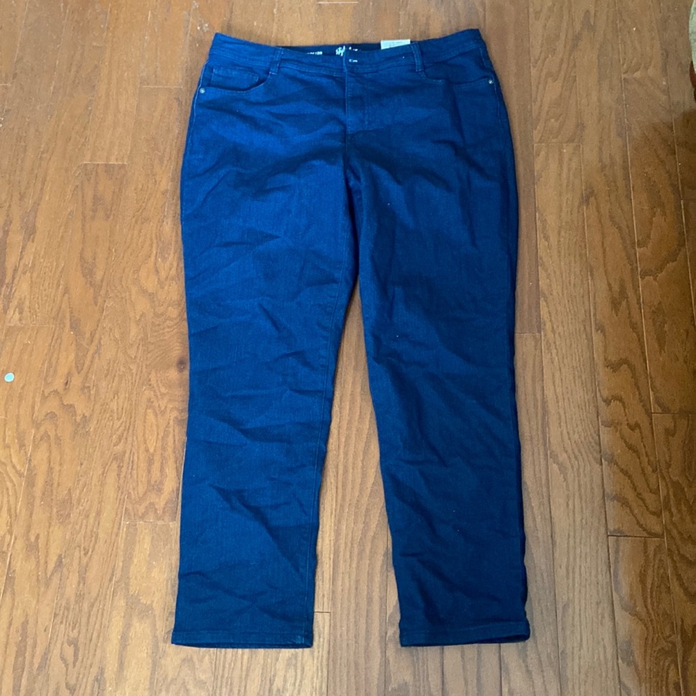 NEW! Style & Co Plus & Petite Plus Size Tummy-Control Slim-Leg Jeans